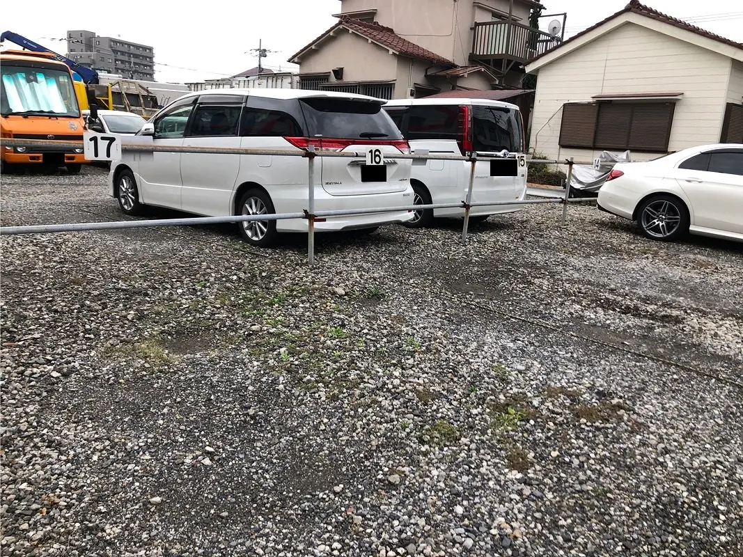 江戸川区北葛西４丁目　月極駐車場